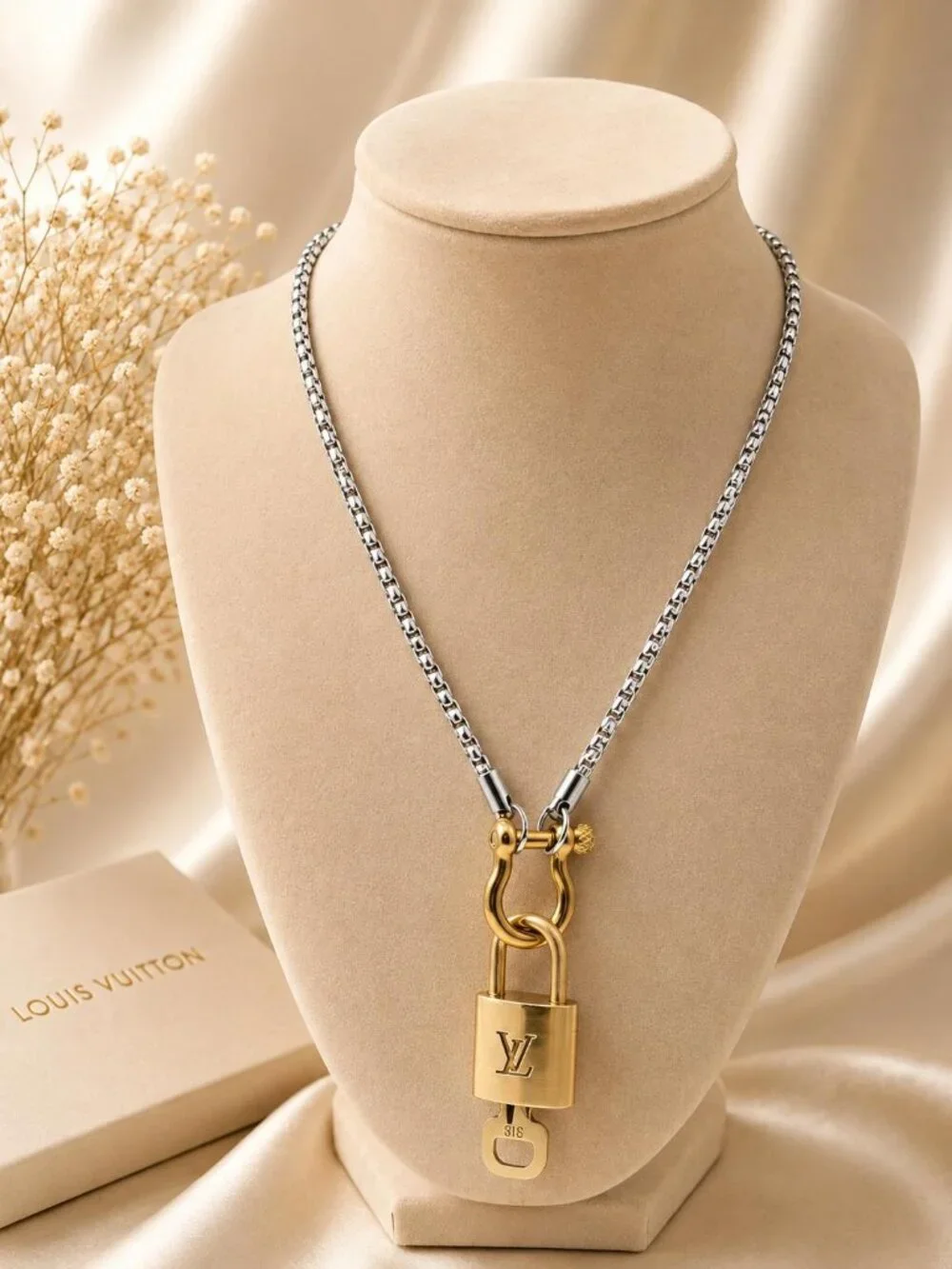 Horse Show Style Stainless Steel Chain with Authentic Louis Vuitton Padlock